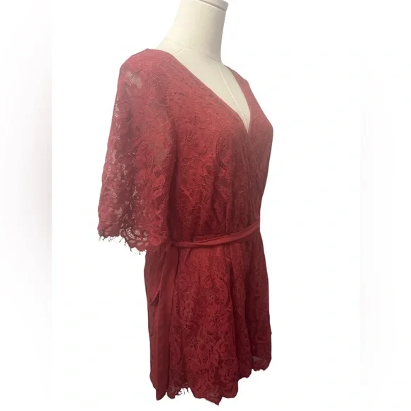 Trixxi lace maroon Romper size XL - Picture 2 of 4